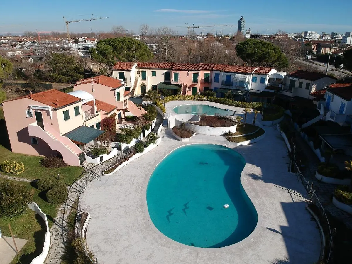 Апартаменты Immobiliare Jvl - Gabbiano Лидо-ди-Езоло